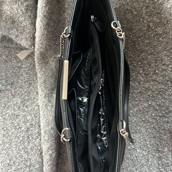 Multi pocket black Nine West handbag - Picture 6 of 10